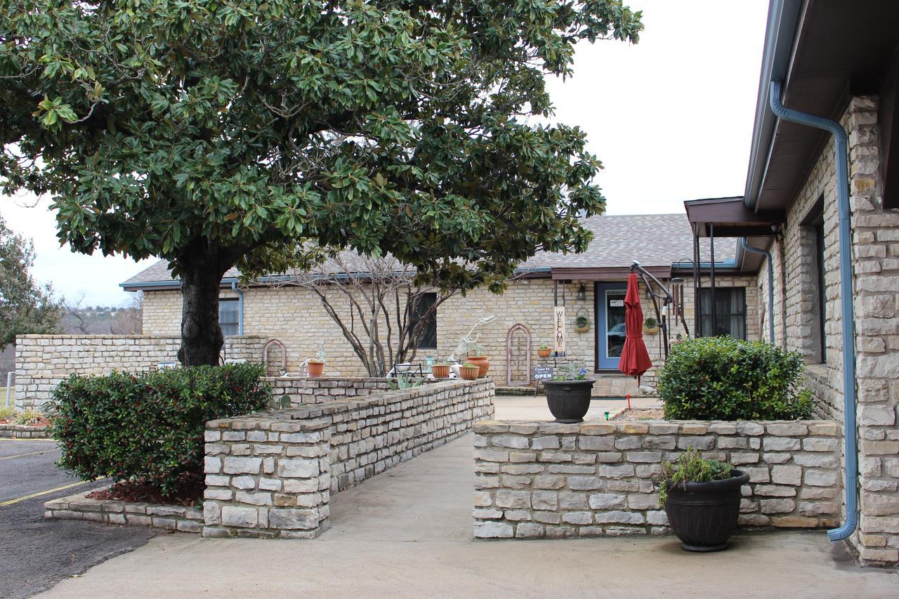 Live Oak Bed & Breakfast Glen Rose