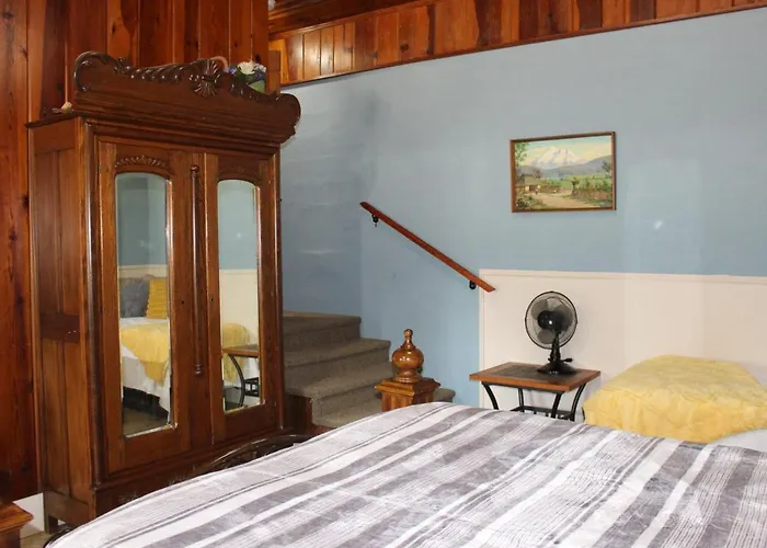 Live Oak B&B