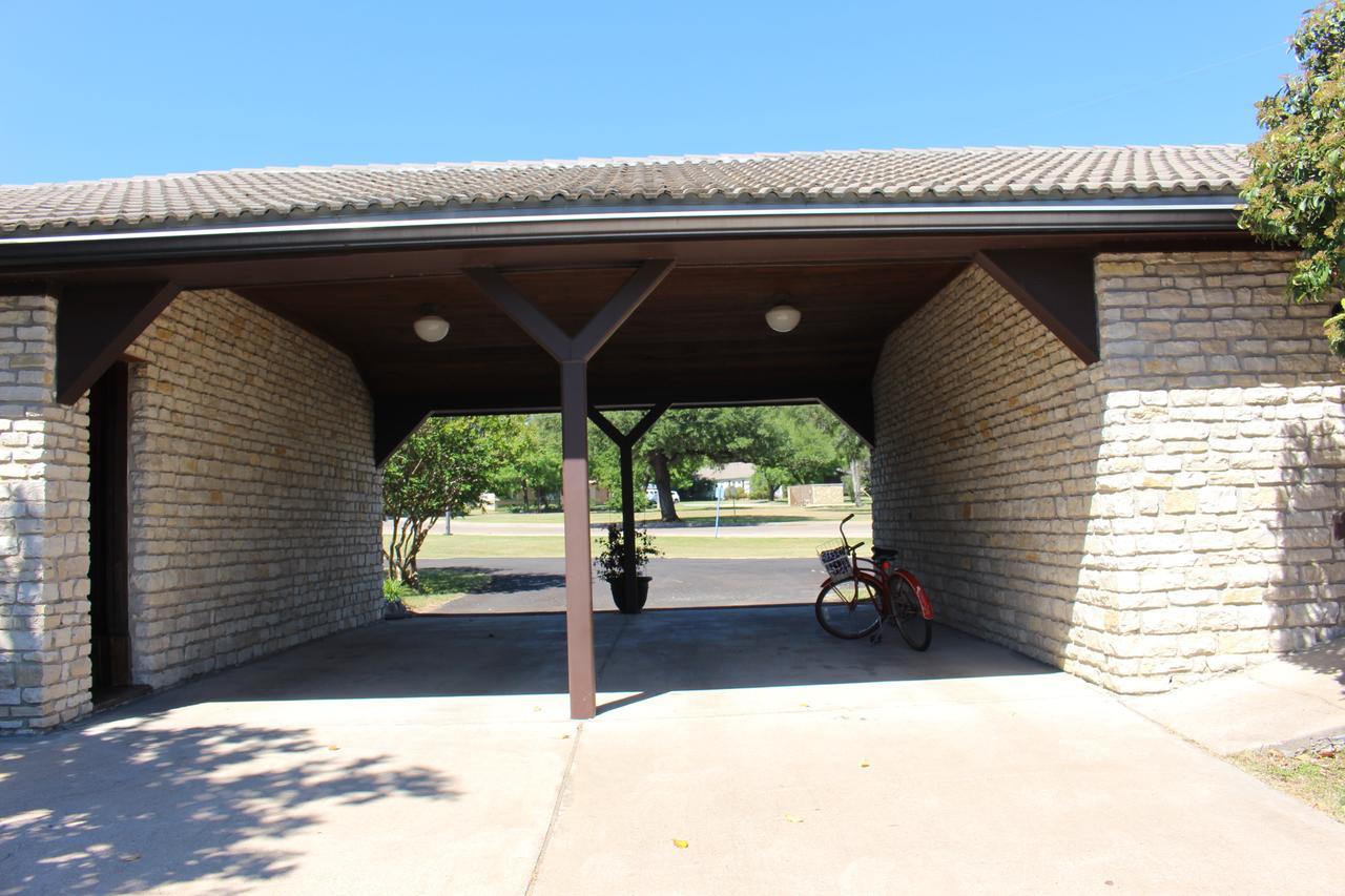 Live Oak Bed & Breakfast