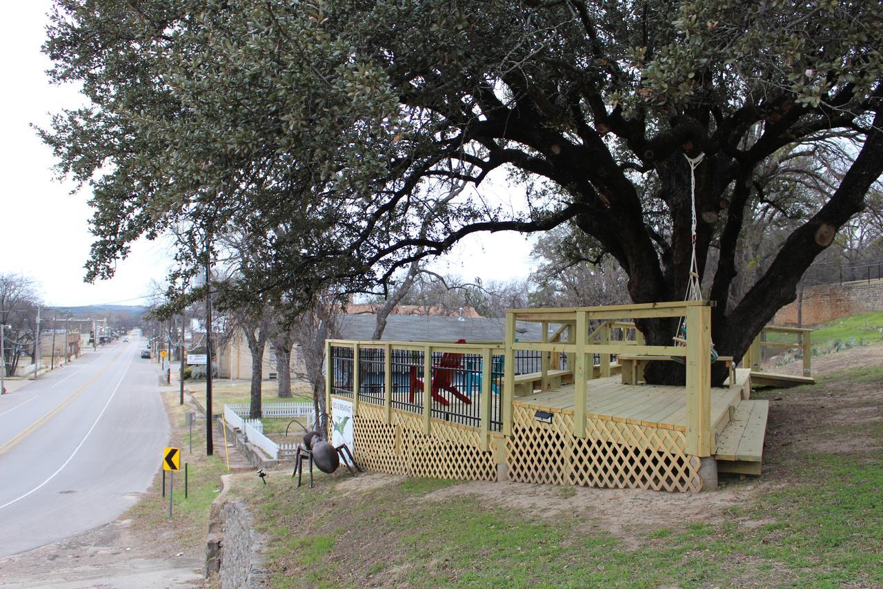 Live Oak * Glen Rose
