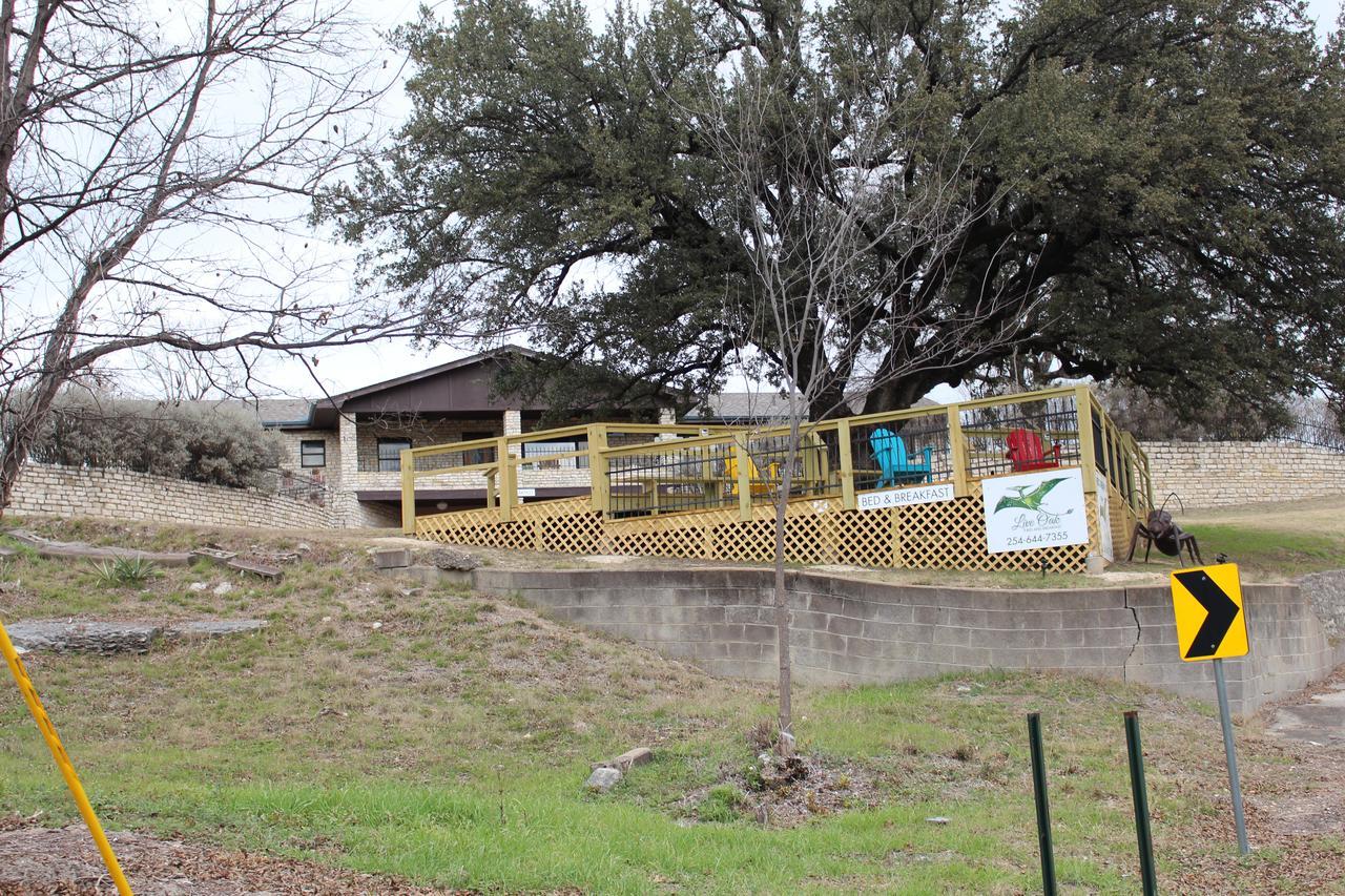 Live Oak * Glen Rose